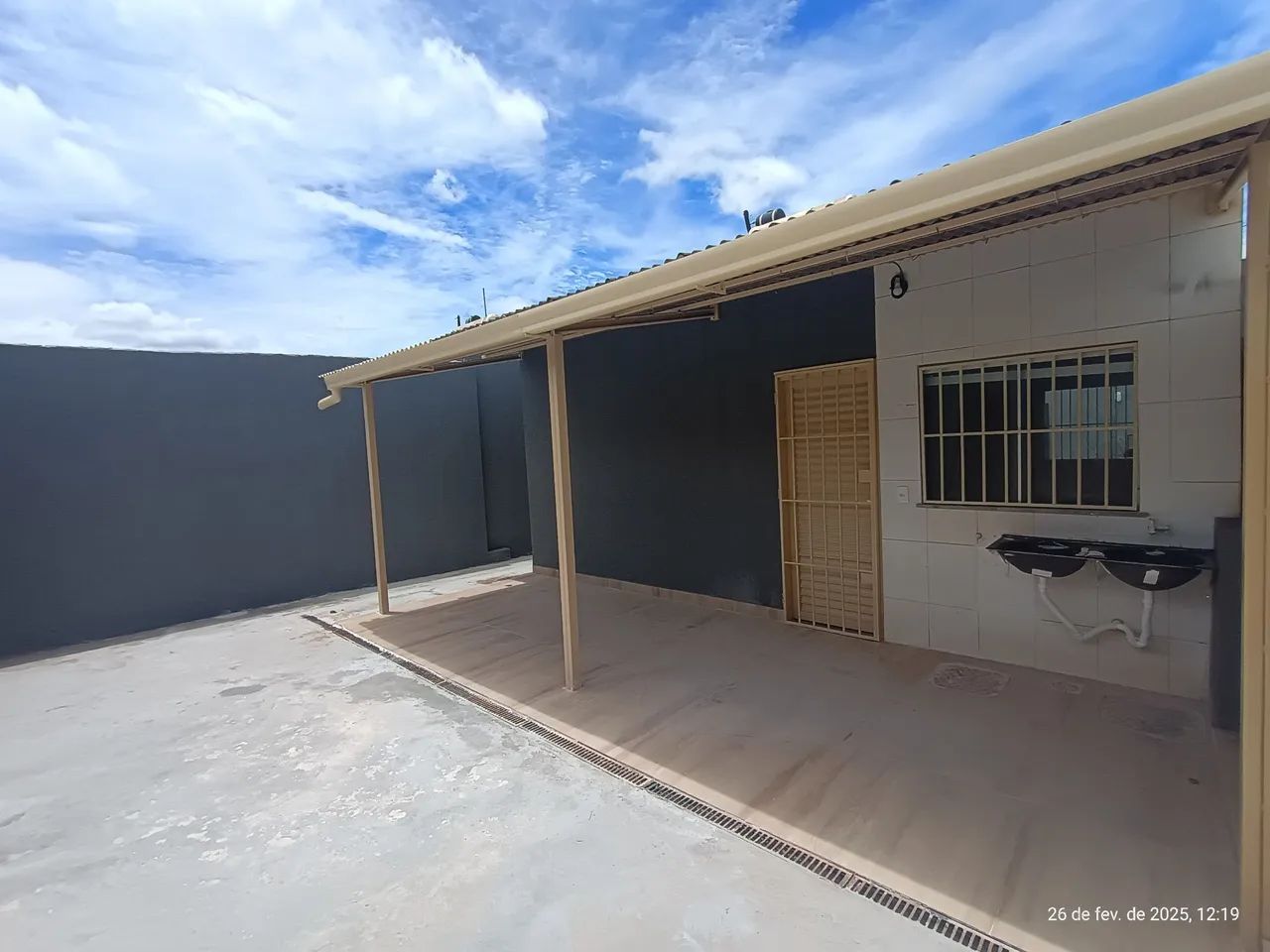 Casa 2 quartos avenida principal 