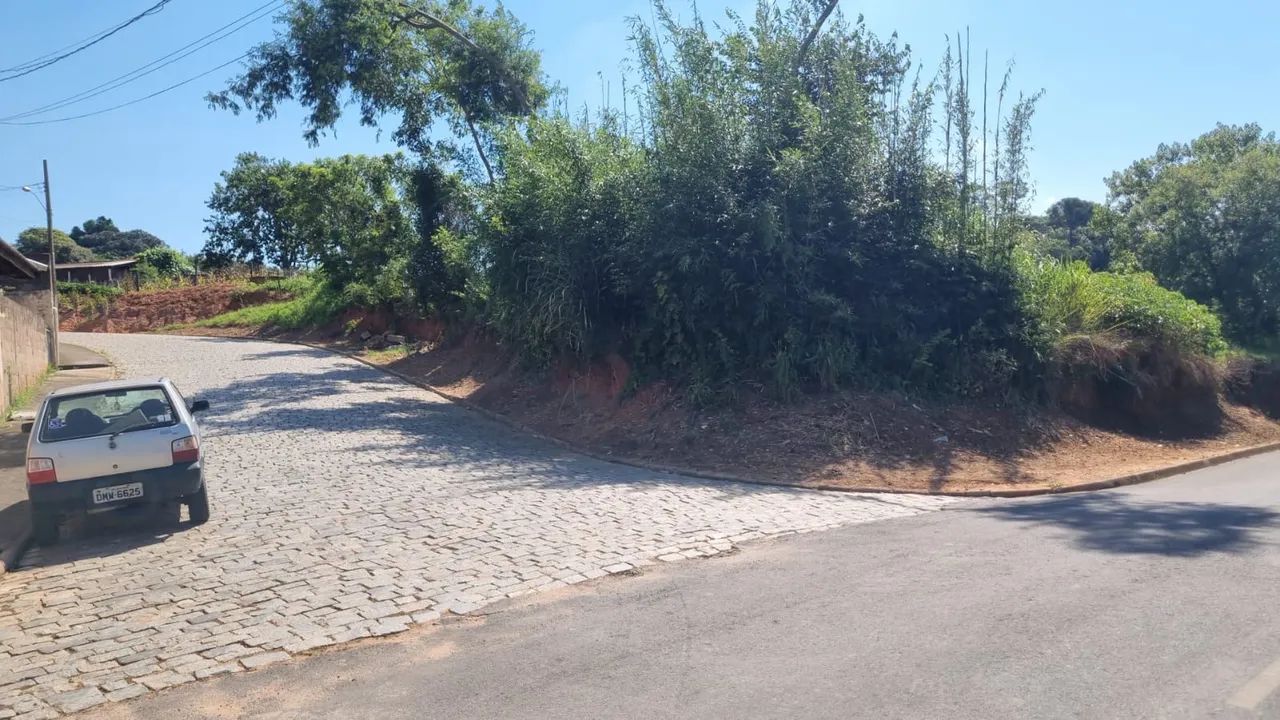 Terreno no Sapucaí em Jacutinga
