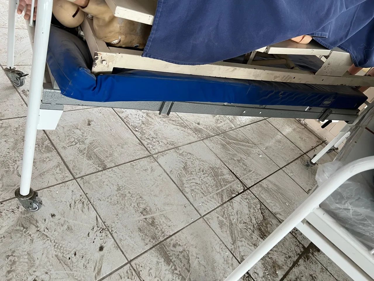 Cama hospitalar  - Foto 4