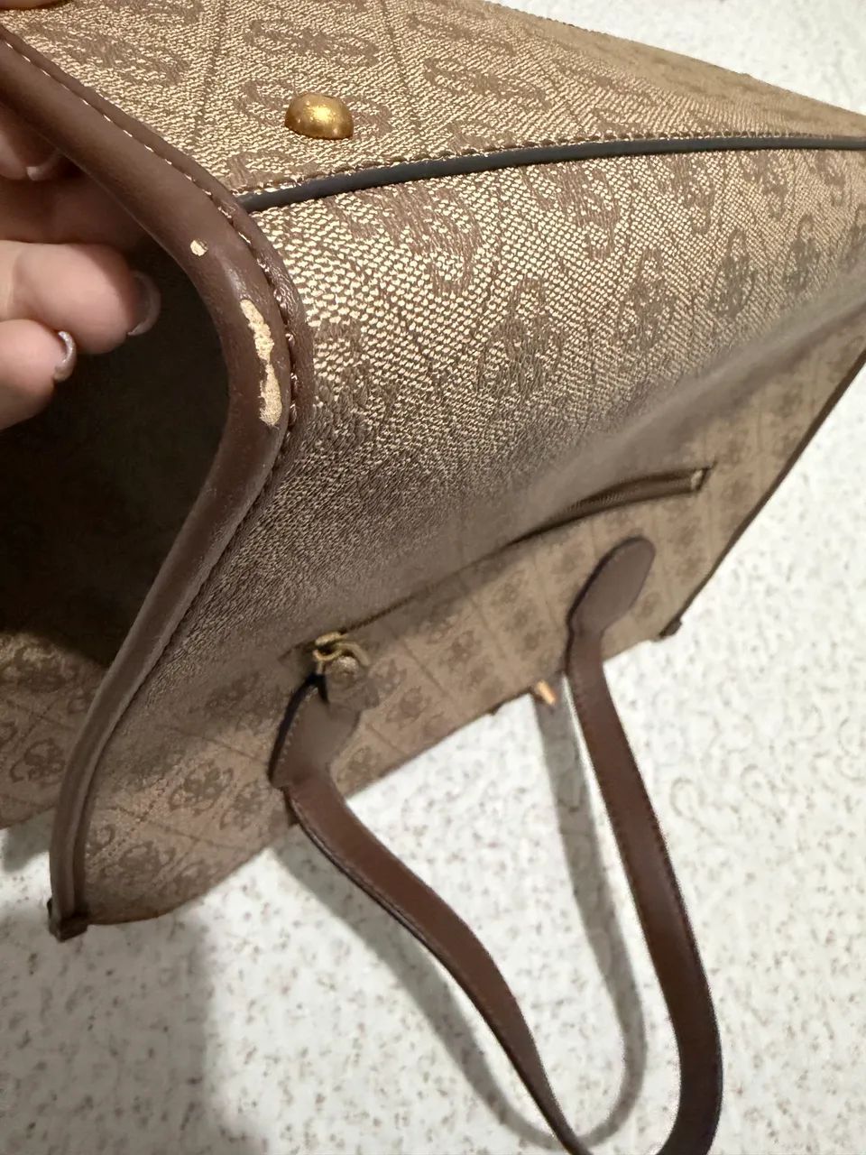Bolsa Guess Izzy 2 - Foto 4