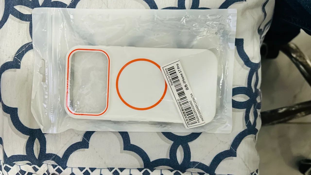 Capa Branca Iphone 17 Pro