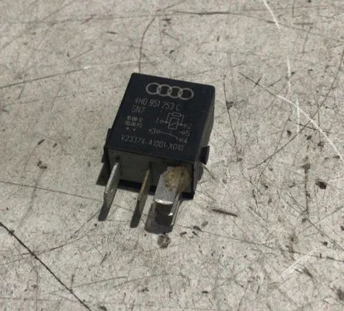 Rele Bomba Combustível Audi Golf Jetta - 4h0951253a 