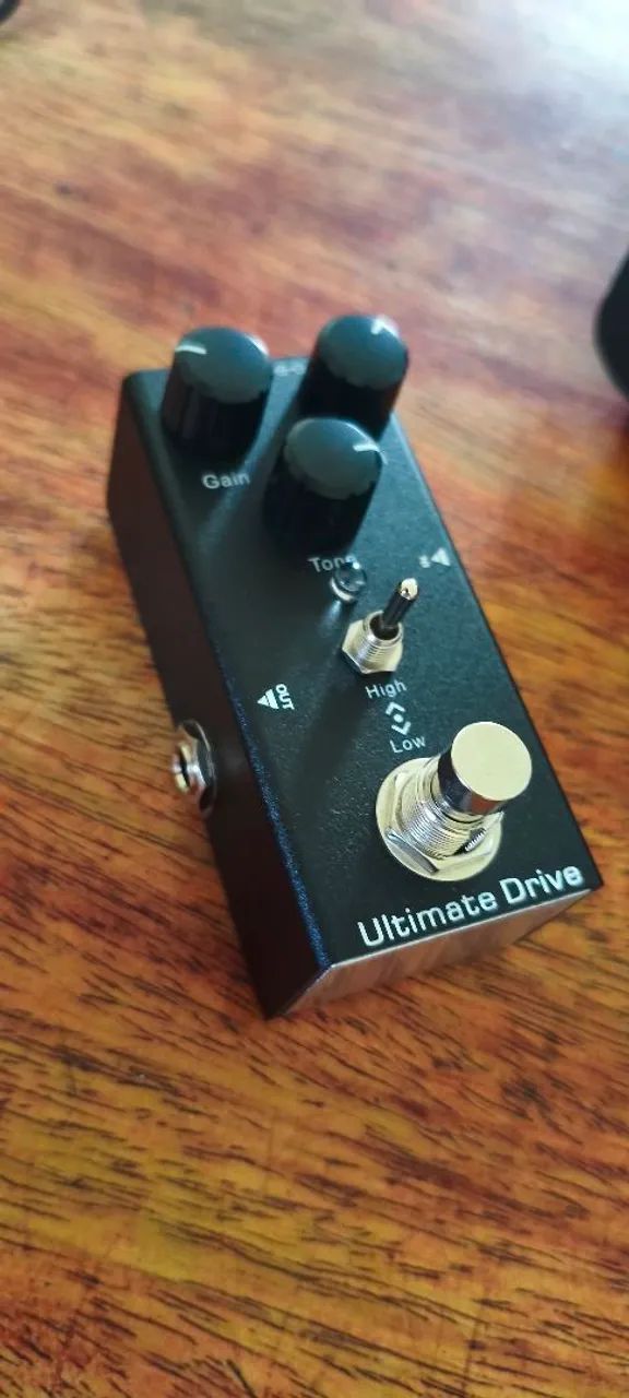 Pedal de Distorção de Guitarra 