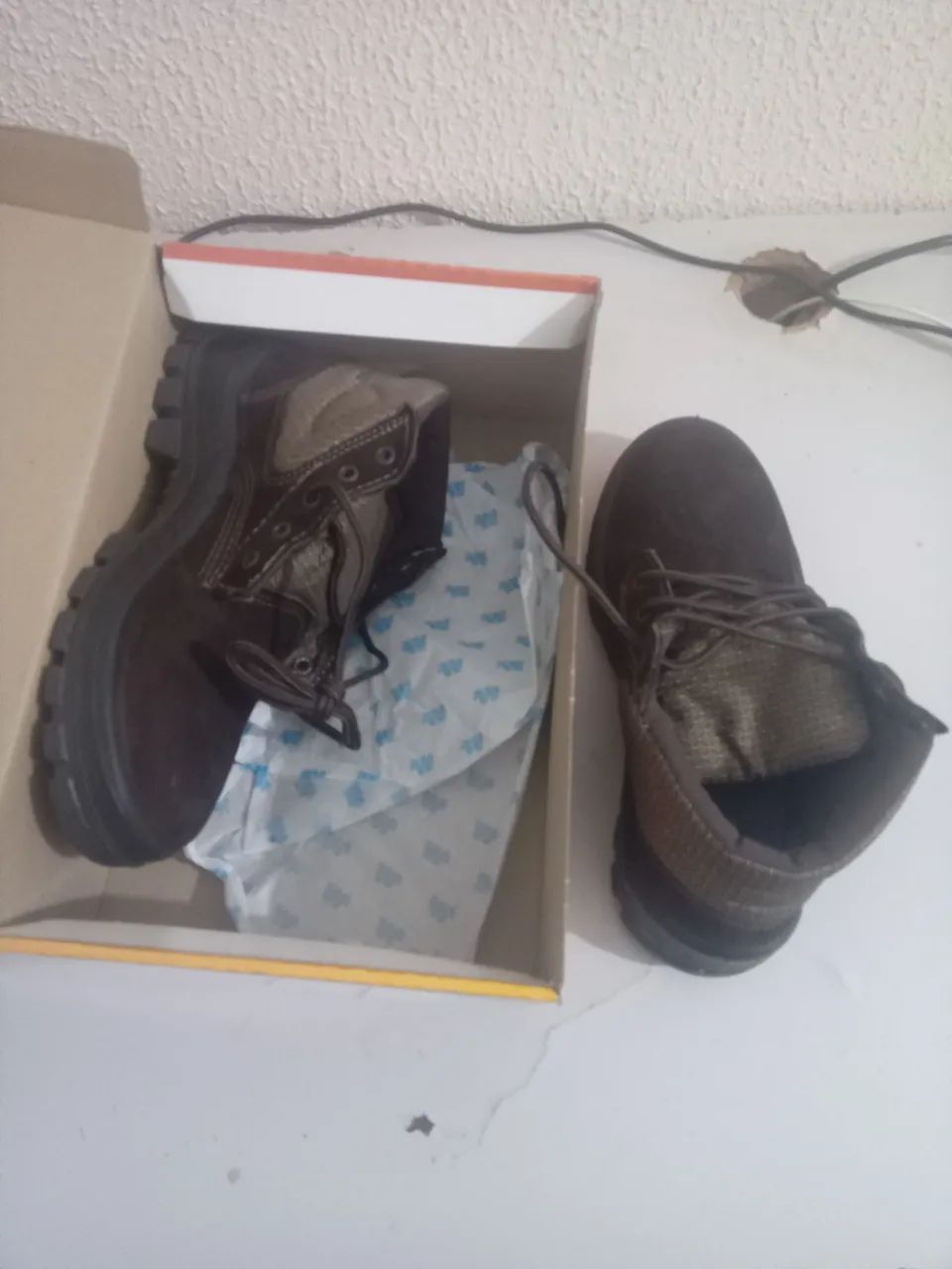 VENDO BOTA (COMPREI ONTEM) - Foto 2