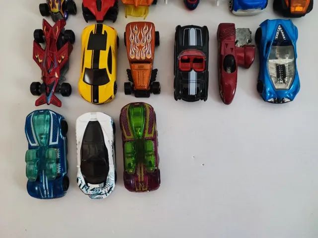 Lote com 15 minis 1/64 com detalhes, para restauro. - Foto 4