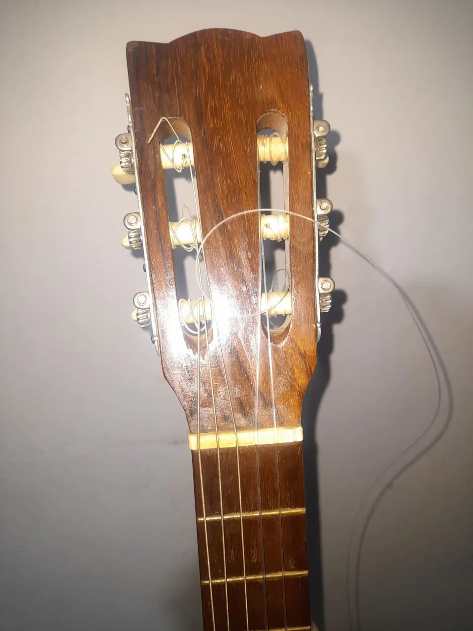 Violão em ótimo estado de conservação  - Foto 2