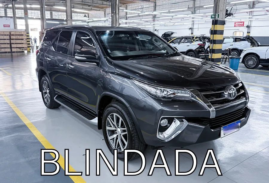 Toyota Hilux Hilux SW4 SRX 4x4 2.8 TDI 16V Dies. Aut. 2017