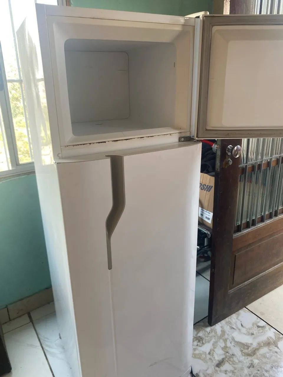 Faladeira Electrolux 