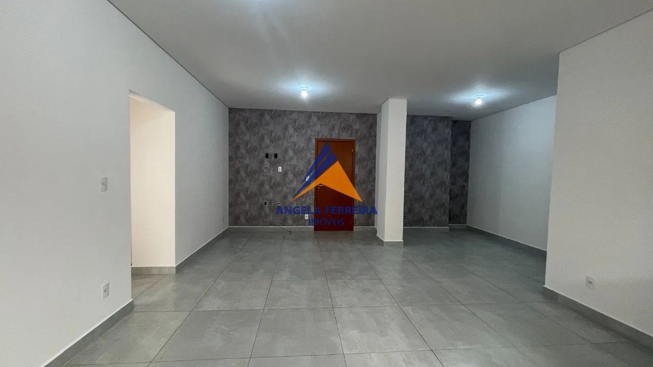 Apartamento com 2 quartos para locação no Buritis