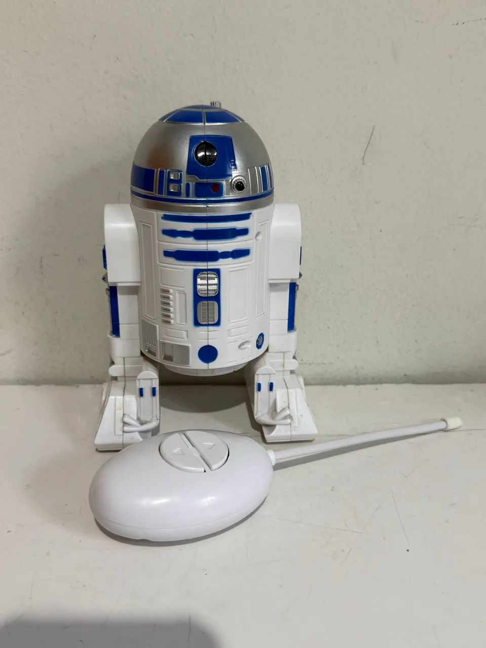 Star Wars - Droid R2-D2 Controle Remoto - Foto 2