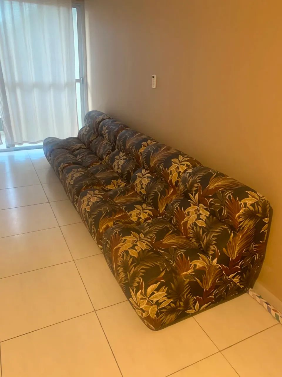 Sofá estilo vintage anos 70 ou vendo separadamente - Sofás e
