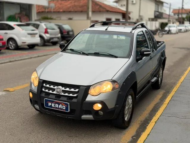 Fiat Strada Adventure 1.8/ 1.8 Locker Flex CE 2012 - Foto 4