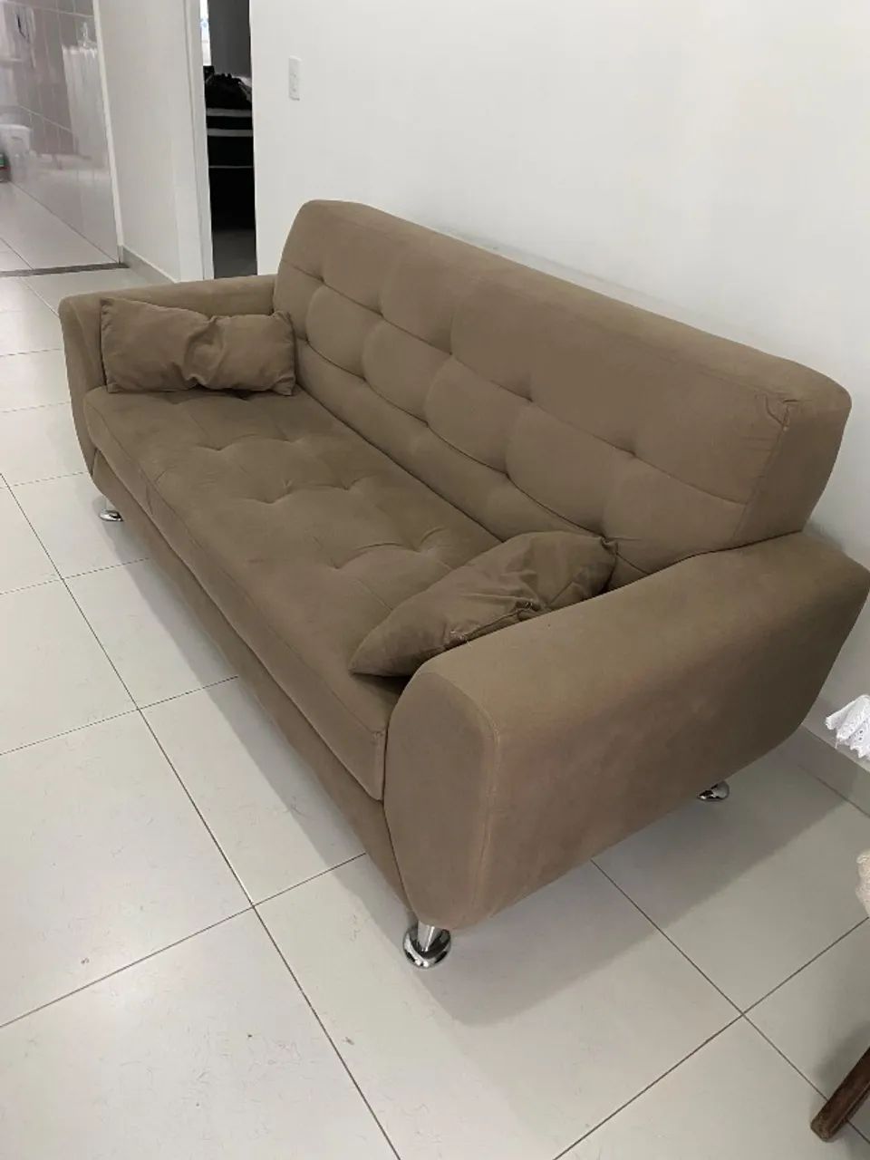 Sofá 3 Lugares Suede Castanho65580434436865123