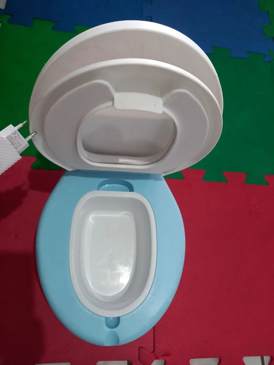 Troninho  infantil estilo vaso santário - Foto 3