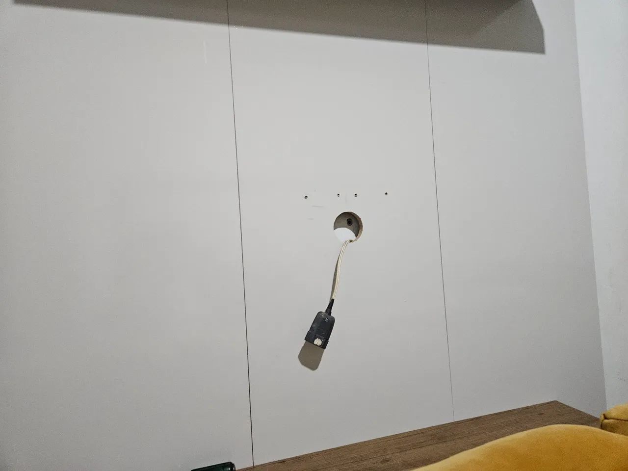 TV Panel65578361038593124