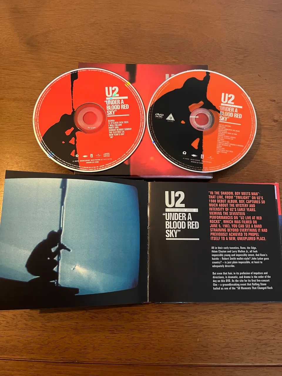 U2 - Under A Blood Red Sky - Cd e Dvd  - Foto 4