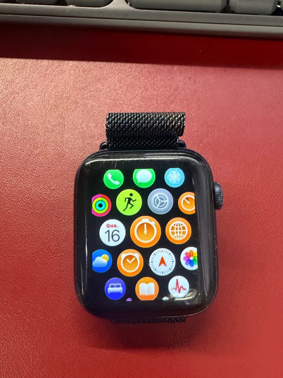 Apple Watchs S6 e S8 - Foto 4