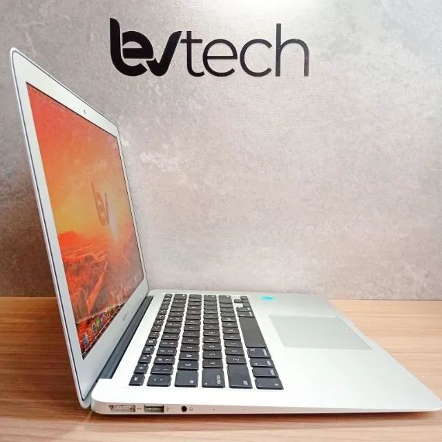 Apple Macbook Air 2017 - Intel Core I5 - 8Gb Ram - 128Gb SSD +