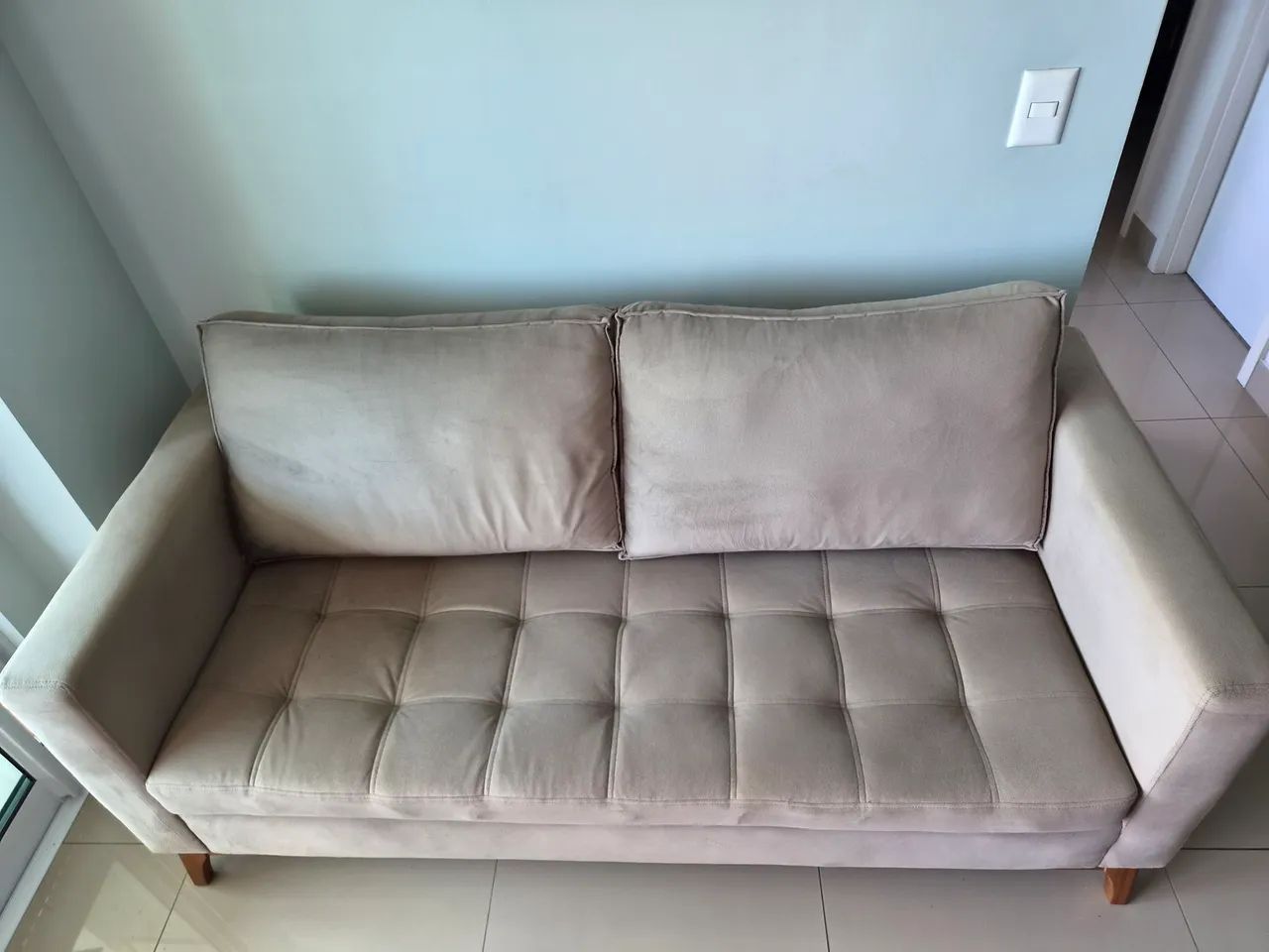 Sofá 3 lugares em Suede - Foto 4