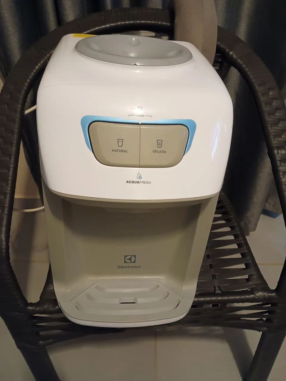 Bebedouro Electrolux bivolt 