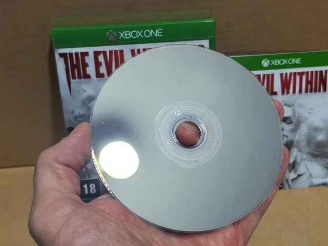 The Evil Within 2 - Xbox One ou Series X - Foto 2