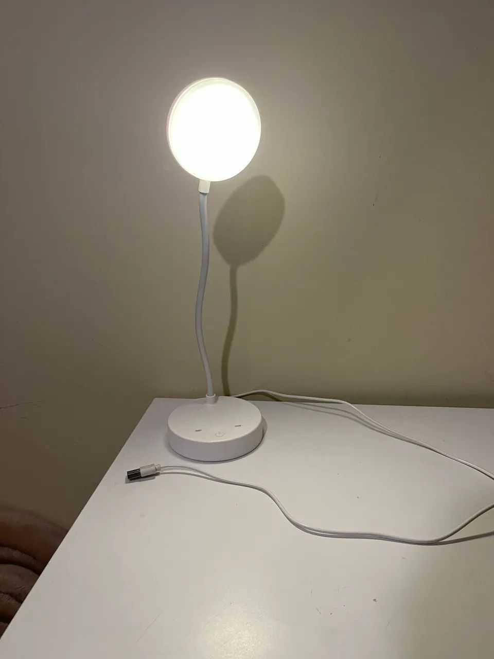 Mesa e cadeira de escritório - Foto 5