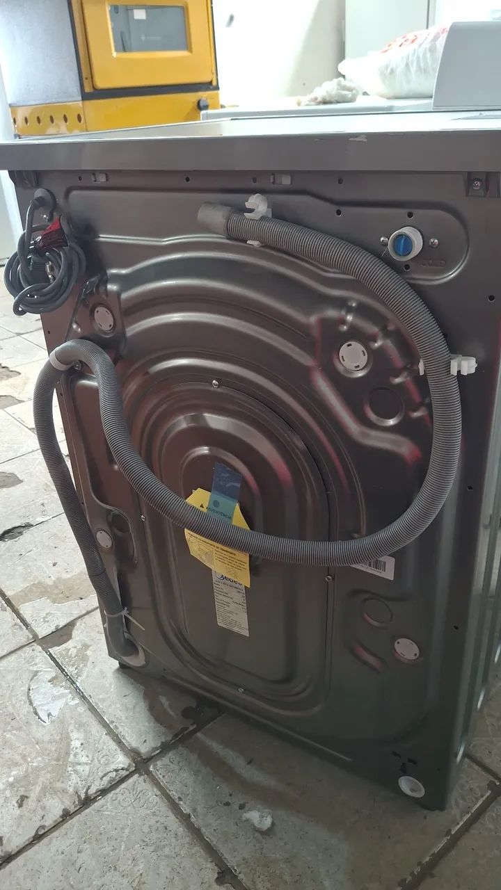 LAVA E SECA MIDEA 11KG INOX SEMI-NOVA - Foto 4