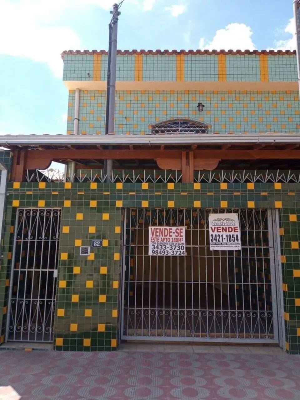 EXCELENTE CASA COM VAGA DE GARAGEM - Foto 2