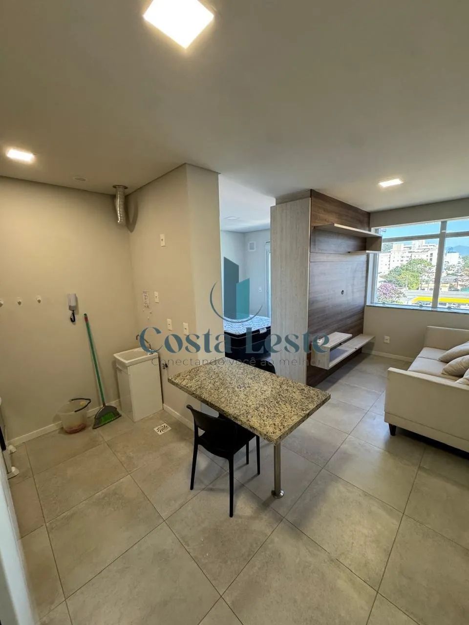 Apartamento para aluguel com 1 quarto , em Pantanal com 35 m² - Foto 2