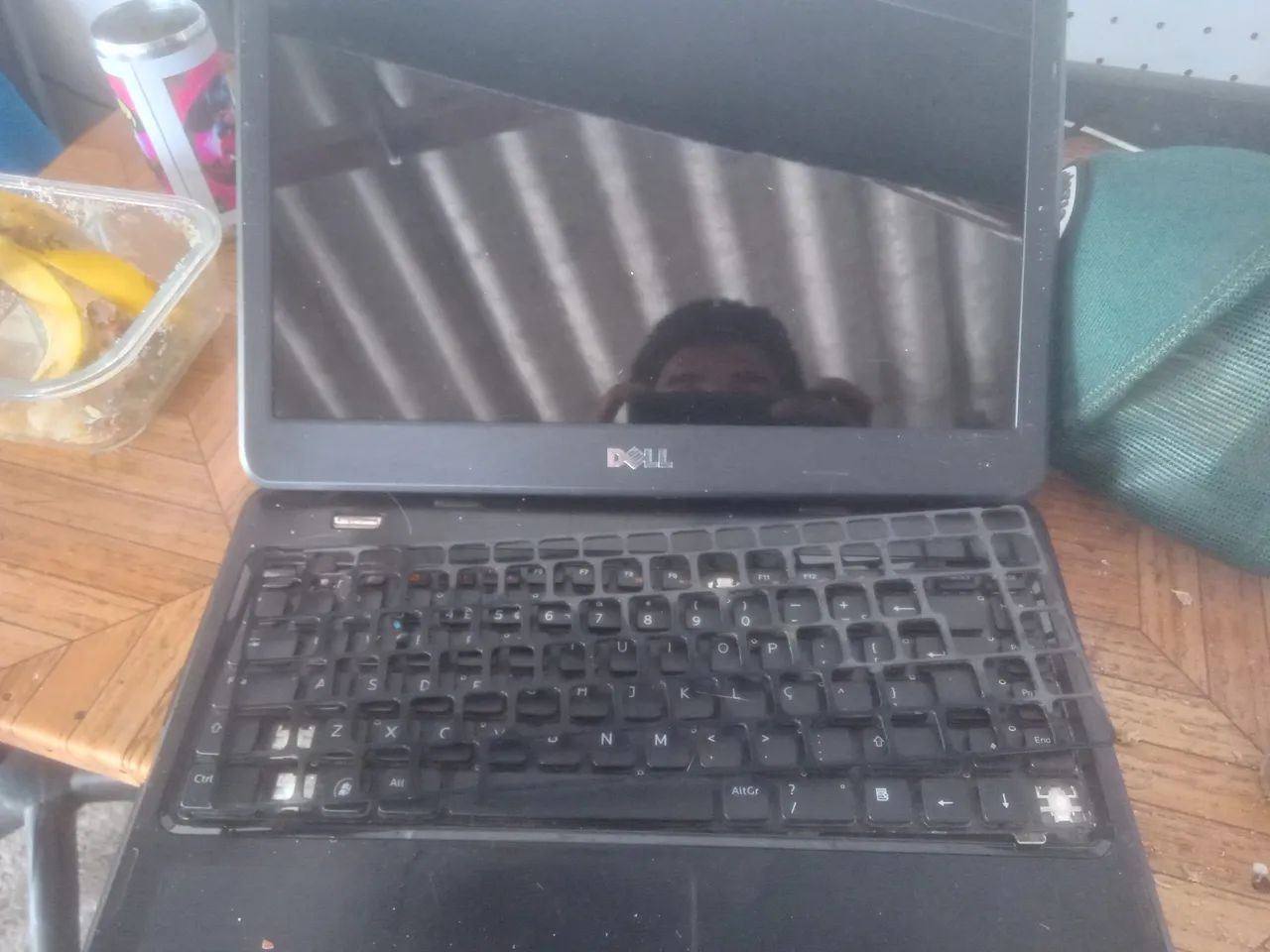 Vendo um notebook 