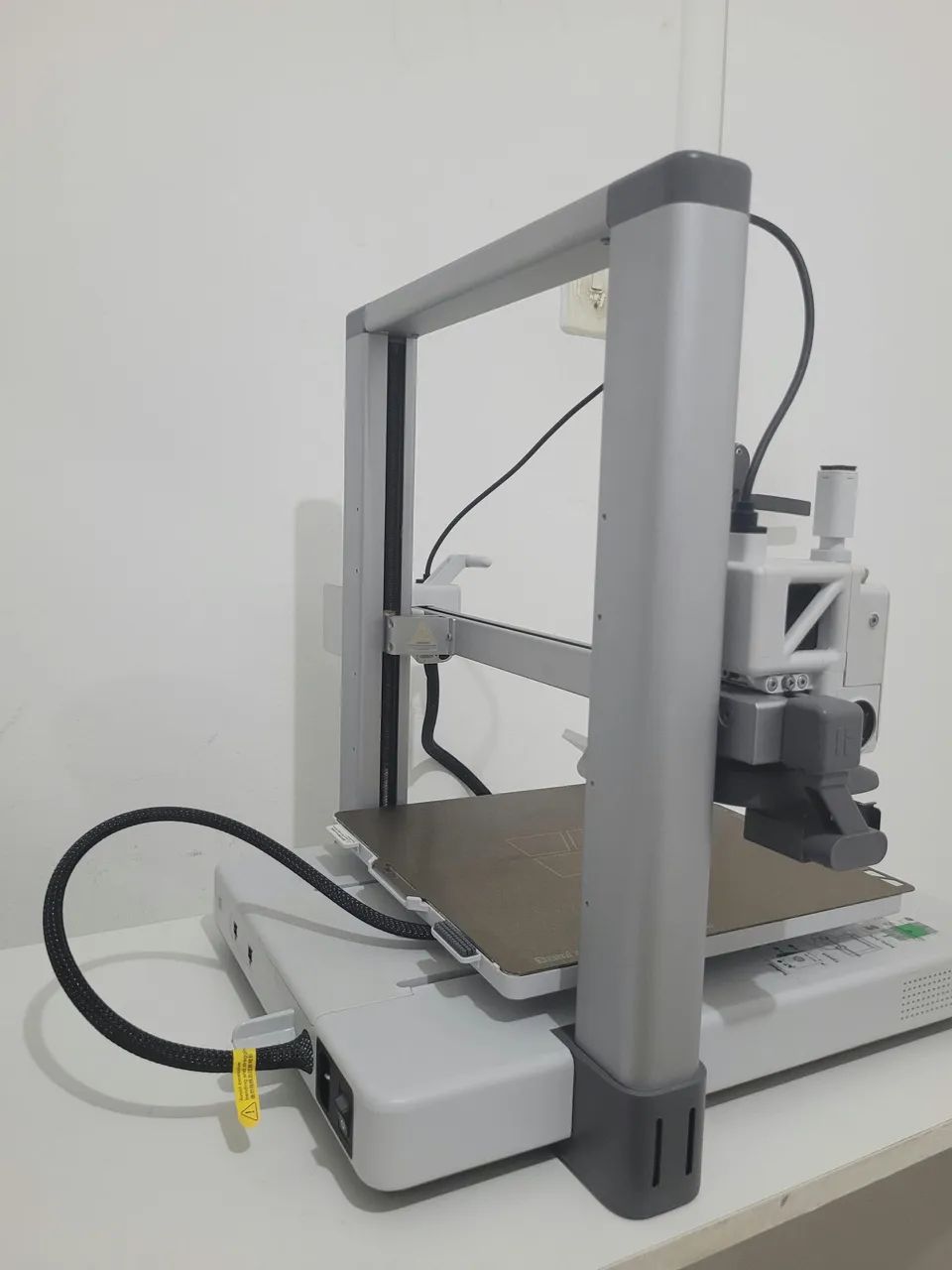 Máquina 3D Bambu A1 Combo AMS Lite com alguns filamentos  - Foto 3