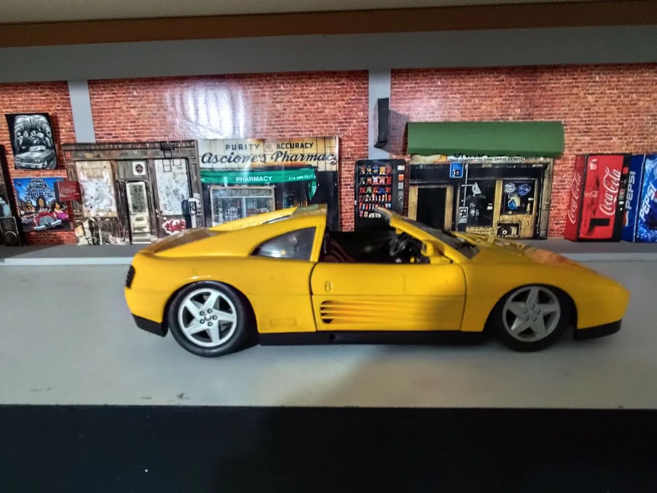 Miniatura Ferrari 1/18 - Foto 3