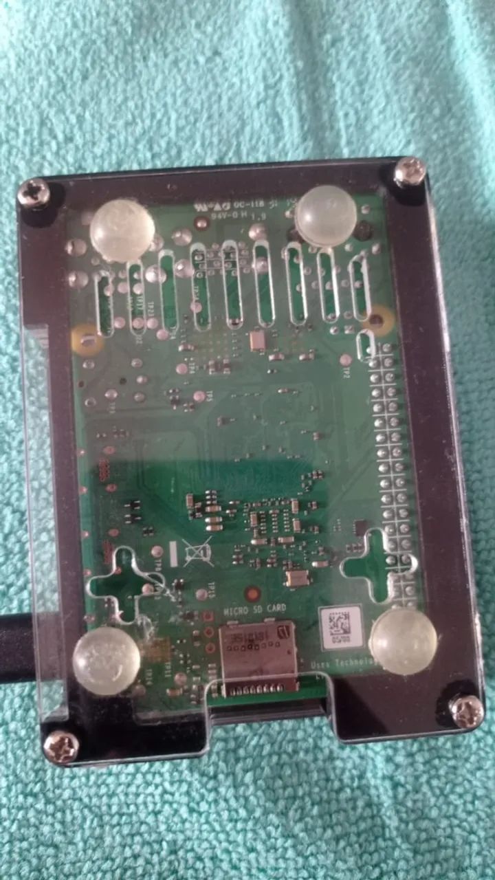 Raspberry Pi 4 Model B - Kit Completo com Case, Cooler e Fonte - Foto 2