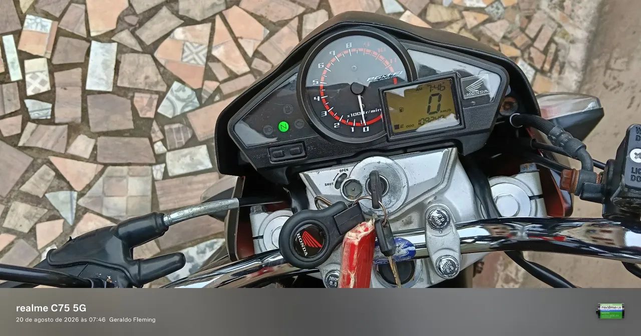 CB 300R - Foto 2