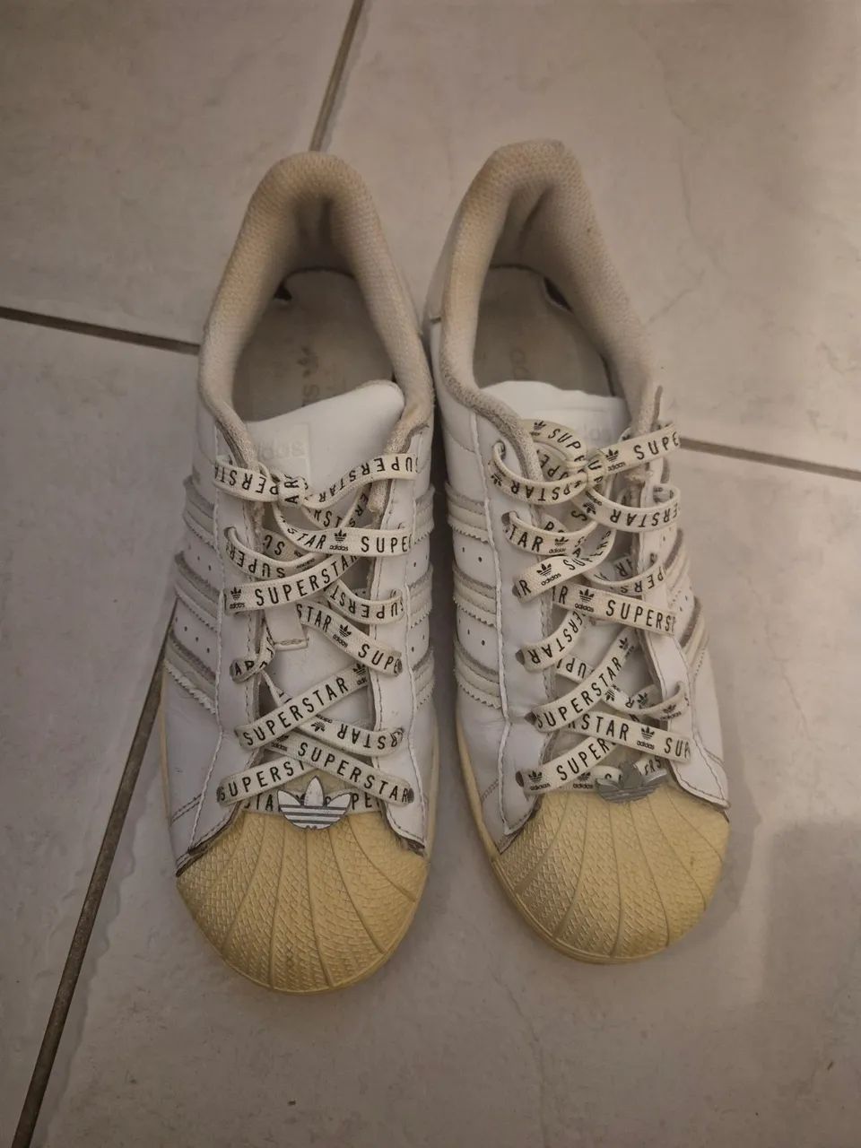 Tênis adidas superstar tamanho 36