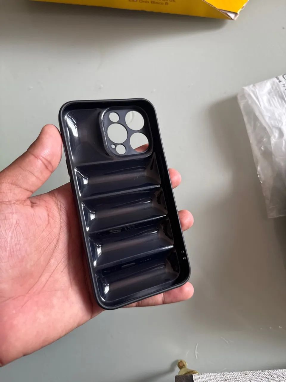 Capinha capa iphone the north face puffer  - Foto 2