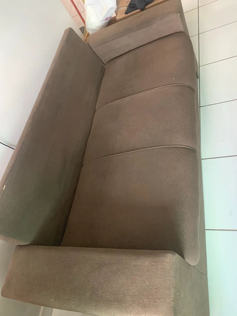 Vendo sofá semi novo 3 lugares  - Foto 2