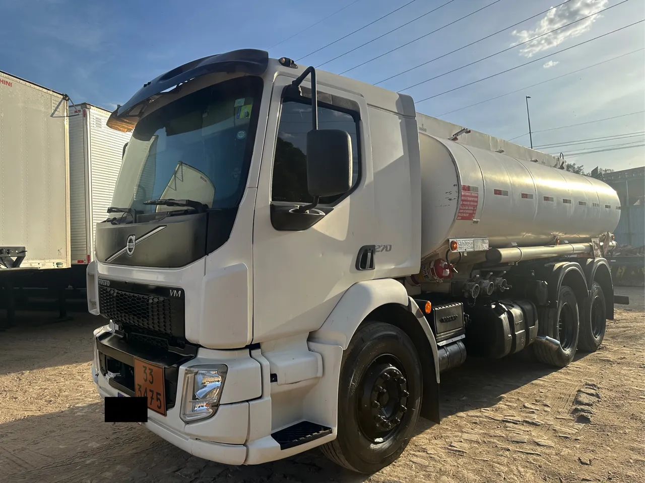 CAMINHÃO VOLVO VM270/COMBUSTÍVEIS - Foto 7