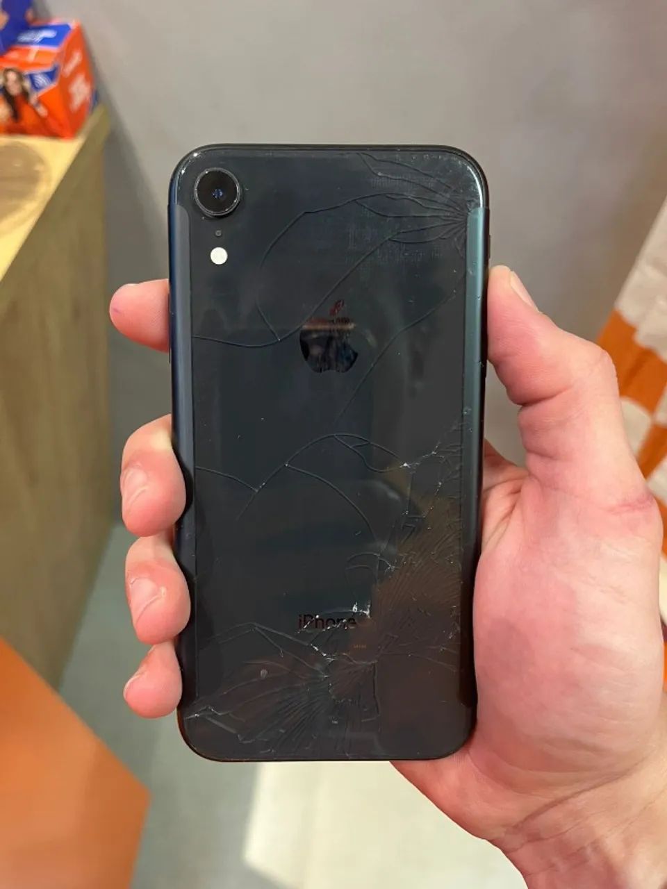 IPHONE XR - Foto 4