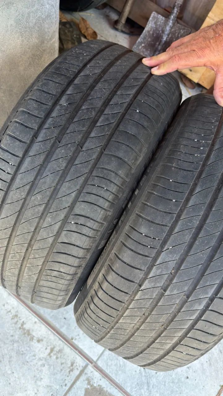 2 PNEUS SEMINOVOS ARO 17 MICHELIN - Foto 2