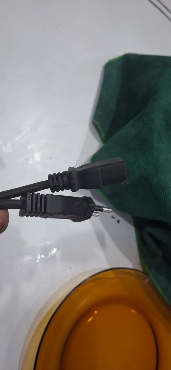 Fonte do Xbox 360 Slim com um pino para Venda - Foto 5