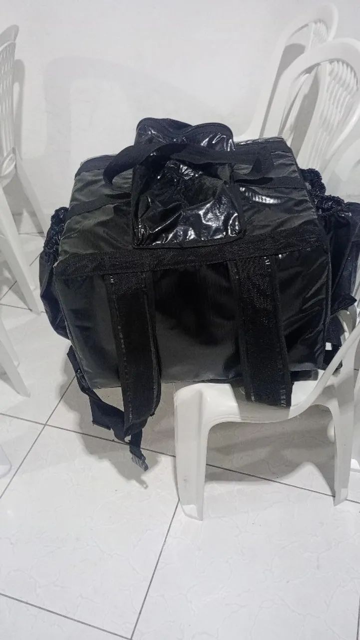 Vendo uma bequi nova 