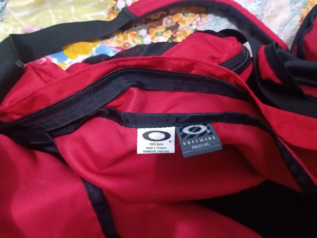 Bolsa de ombro Okley original  - Foto 2