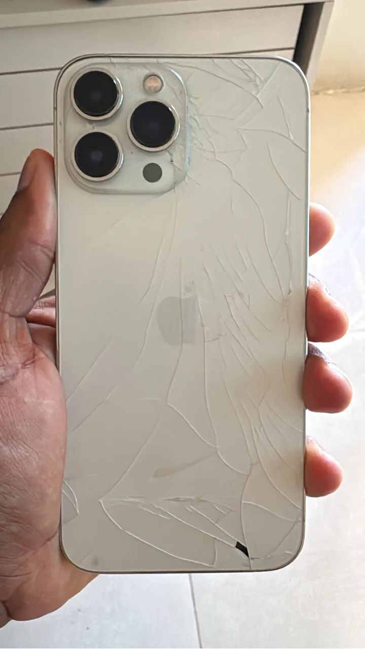 iPhone 13 Pro Max 128 gb com defeito - Foto 3