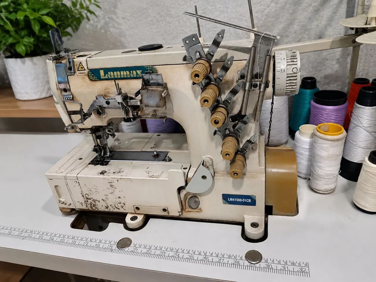 Máquina industrial Galoneira.