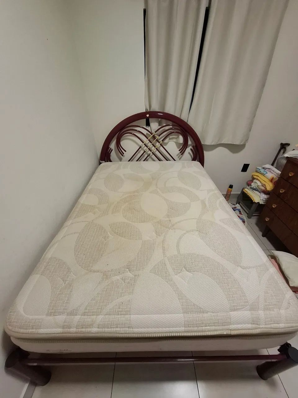 Colchão casal com sistema de massagem