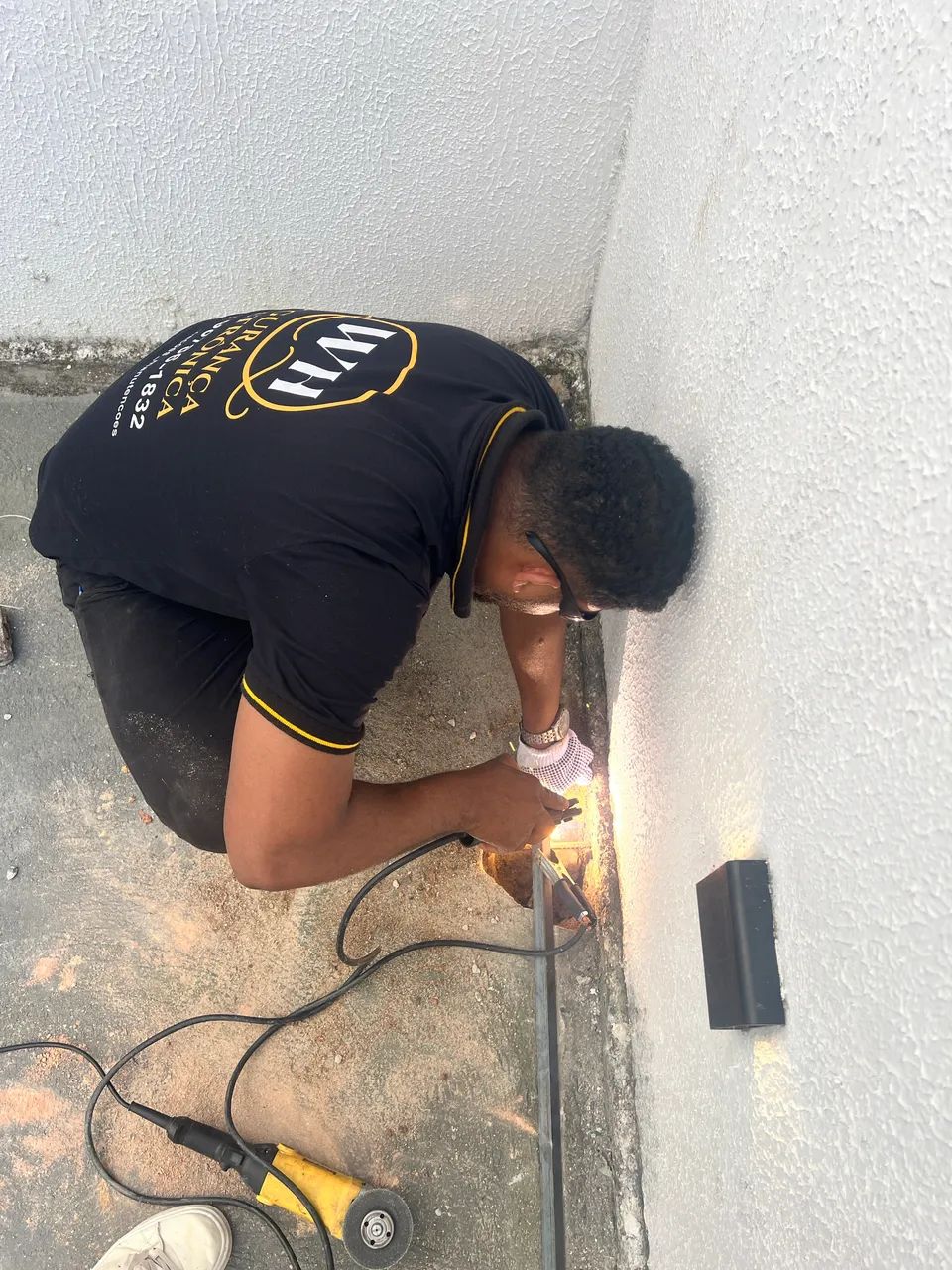 Instalação e manutenção Elétrica / Segurança Eletrônica  - Foto 2