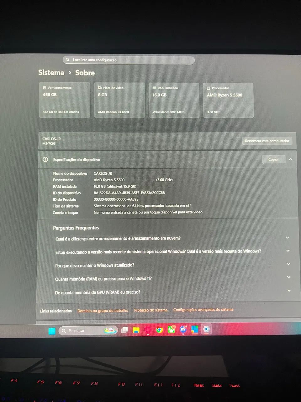 CPU completa e monitor AOC 
