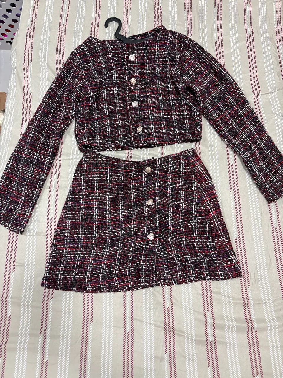 Conjunto xadrez blazer e saia - Foto 2