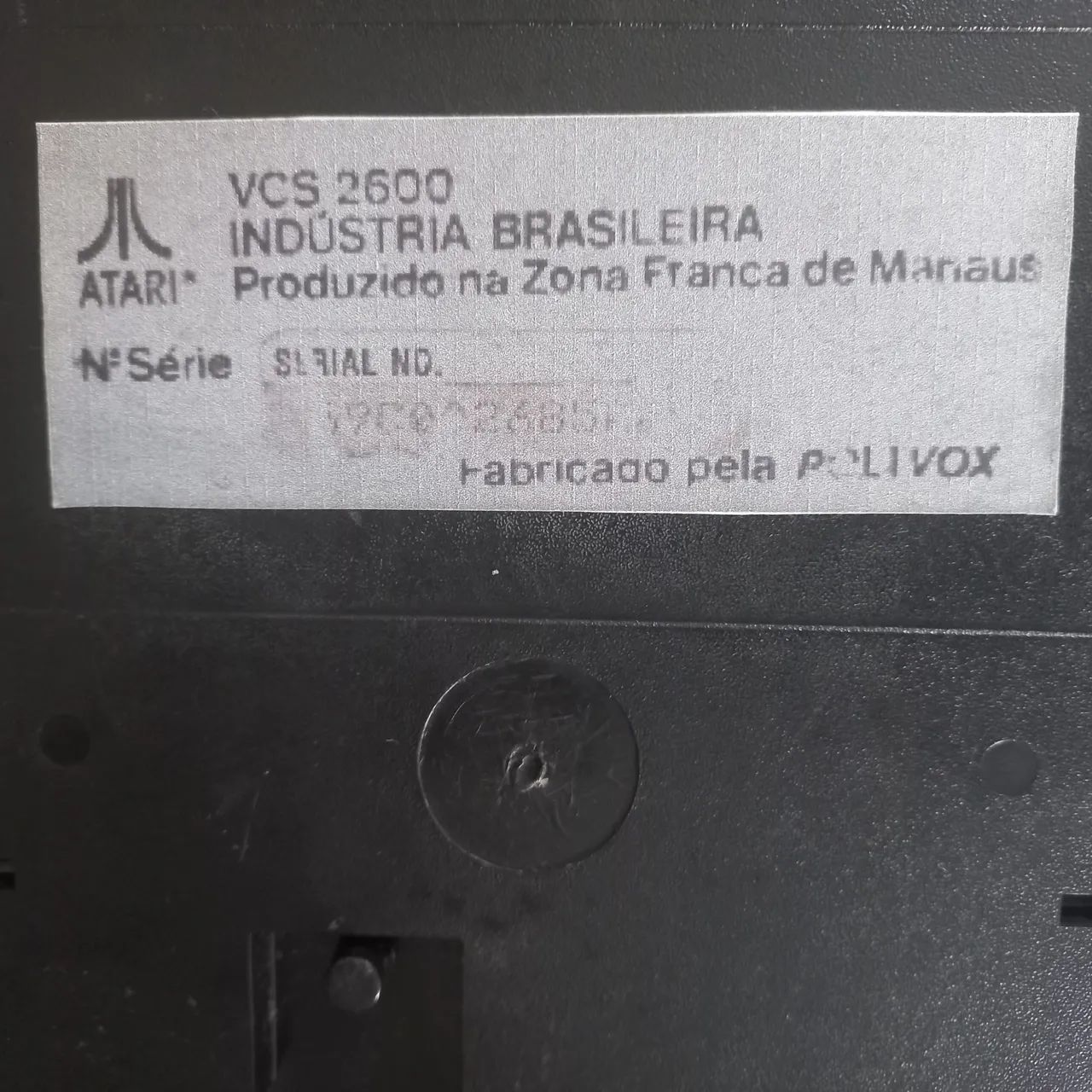Atari 2600s c/2 Joystick, c/AV Mode e On/Off seguro. - Foto 4